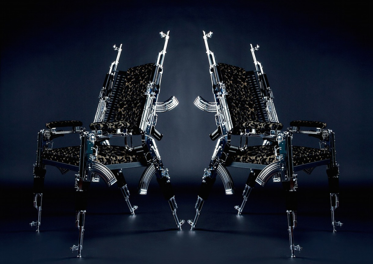 Stuhl aus je 6 Stk. AK47 Design by Rainer Weber